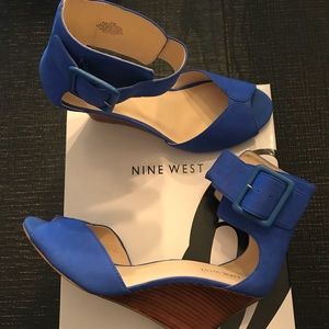 Nine West crudenza blue sandal.